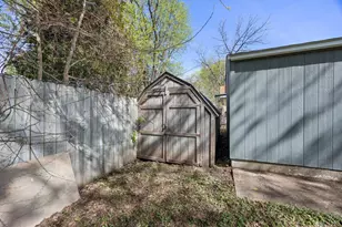 8120 Wentworth Ave S, Bloomington, MN 55420 - Photo 17