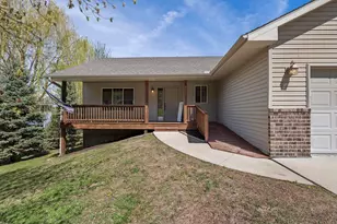 920 W State St, Belle Plaine, MN 56011 - Photo 9