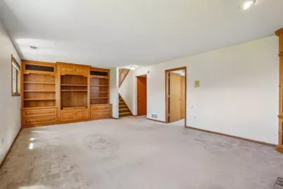 7175 Janero Avenue S, Cottage Grove, MN 55016 - Photo 9
