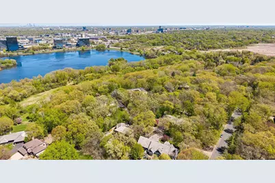 5840 Mount Normandale Drive, Bloomington, MN 55437 - Photo 15