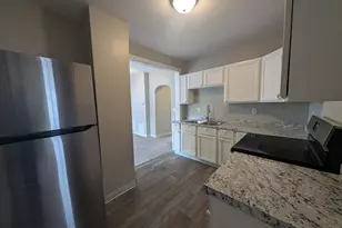 611 24th Ave N, Minneapolis, MN 55411 - Photo 5