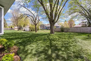555 14th St NE, Owatonna, MN 55060 - Photo 35