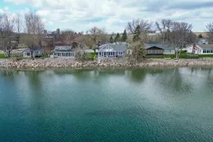 804 Lake Shore Dr, Battle Lake, MN 56515 - Photo 7