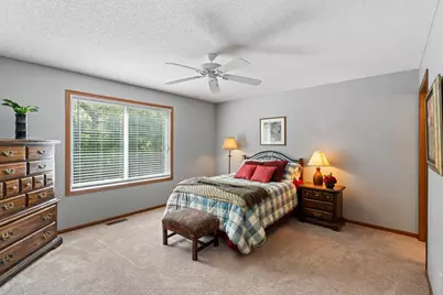 9052 Terra Verde Trail, Eden Prairie, MN 55347 - Photo 13