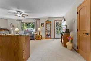 835 Harrington St SW, Hutchinson, MN 55350 - Photo 3