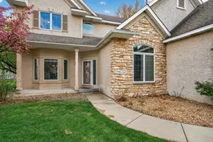 10447 Raleigh Rd, Woodbury, MN 55129 - Photo 3