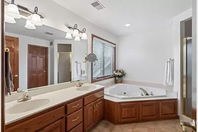 10447 Raleigh Road, Woodbury, MN 55129 - Photo 27