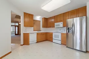 1864 Stone Meadow Blvd, Shakopee, MN 55379 - Photo 5