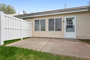 1864 Stone Meadow Blvd, Shakopee, MN 55379 - Photo 3