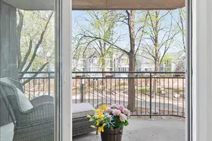 210 W Grant St, Minneapolis, MN 55403 - Photo 15
