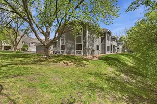 5664 Sanibel Dr, Minnetonka, MN 55343 - Photo 3