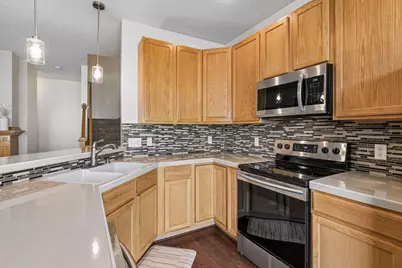 15592 Eagles Nest Way, Apple Valley, MN 55124 - Photo 9