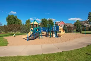 15592 Eagles Nest Wy, Apple Valley, MN 55124 - Photo 25