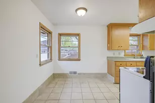 9112 Dupont Ave S, Bloomington, MN 55420 - Photo 5