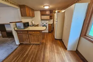 635 Park Ave, New Richmond, WI 54017 - Photo 7