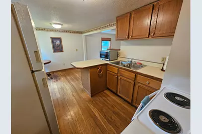 635 Park Avenue, New Richmond, WI 54017 - Photo 3