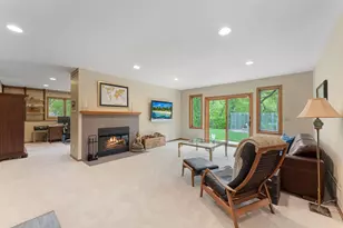 5498 Maple Ridge Ct, Hopkins, MN 55343 - Photo 29