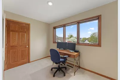 5498 Maple Ridge Court, Hopkins, MN 55343 - Photo 19