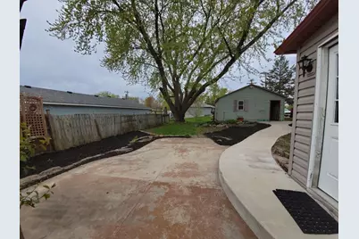 340 1st Street N, Winsted, MN 55395 - Photo 11