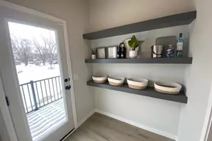 4842 Baker Reserve Ln, Maple Plain, MN 55359 - Photo 5
