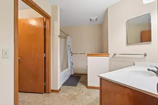 2407 16th Ave S, Minneapolis, MN 55404 - Photo 21
