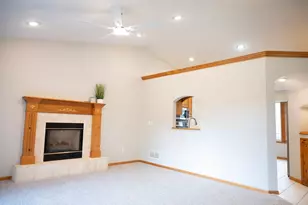 26339 Hillside Dr, Zimmerman, MN 55398 - Photo 5