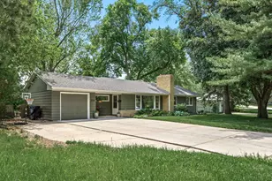2030 Ordway St, Golden Valley, MN 55422 - Photo 47
