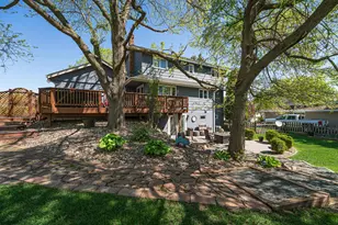 613 Chicago Dr, Burnsville, MN 55306 - Photo 49