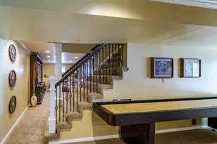 613 Chicago Dr, Burnsville, MN 55306 - Photo 37