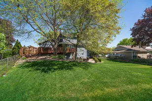 613 Chicago Dr, Burnsville, MN 55306 - Photo 51