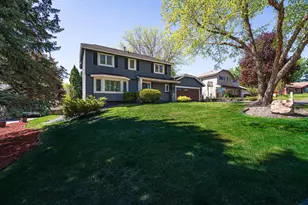 613 Chicago Dr, Burnsville, MN 55306 - Photo 1