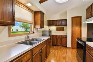 301 5th Ave NE, Blooming Prairie, MN 55917 - Photo 19