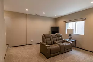 2021 Bluestem Dr, Mankato, MN 56001 - Photo 31
