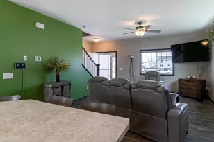 2021 Bluestem Dr, Mankato, MN 56001 - Photo 3