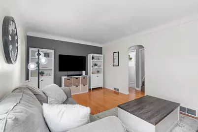1809 Hyacinth Avenue E, Saint Paul, MN 55119 - Photo 5