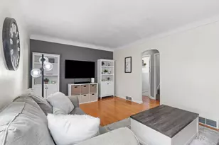 1809 Hyacinth Ave E, Saint Paul, MN 55119 - Photo 5