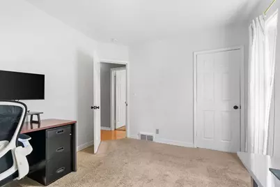 1809 Hyacinth Avenue E, Saint Paul, MN 55119 - Photo 15