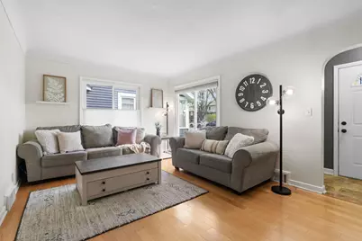 1809 Hyacinth Avenue E, Saint Paul, MN 55119 - Photo 3