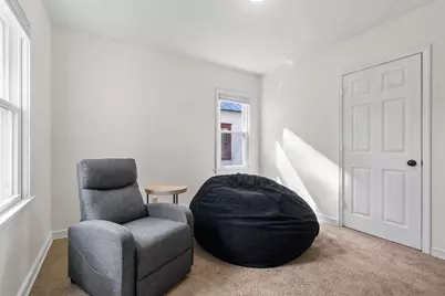 1809 Hyacinth Avenue E, Saint Paul, MN 55119 - Photo 11
