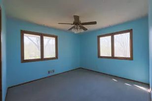 1204 Carlson Lake Ln, Eagan, MN 55123 - Photo 13