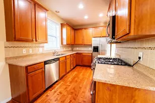 10165 Indigo Dr, Eden Prairie, MN 55347 - Photo 5