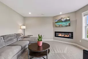 2125 Bay Dr, Lino Lakes, MN 55038 - Photo 9