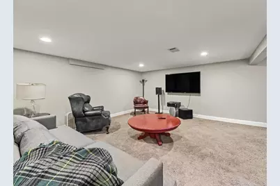 817 Vincent Avenue N, Minneapolis, MN 55411 - Photo 9