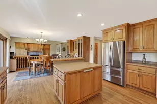 1135 S Trappers Crossing, Lino Lakes, MN 55038 - Photo 17