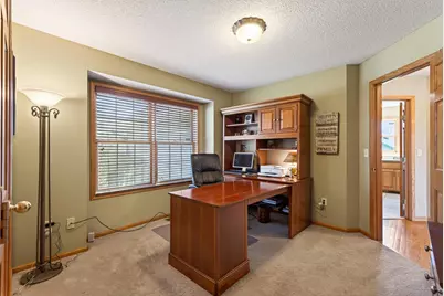 1135 S Trappers Crossing, Lino Lakes, MN 55038 - Photo 21
