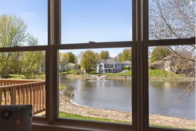 1135 S Trappers Crossing, Lino Lakes, MN 55038 - Photo 9