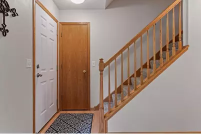2619 Rachel Court, Chaska, MN 55318 - Photo 5