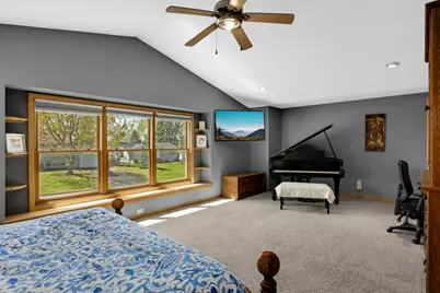 2183 Radatz Avenue, Maplewood, MN 55109 - Photo 15