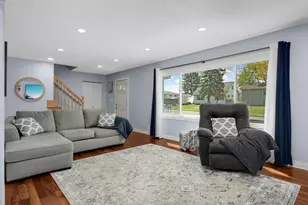 2183 Radatz Ave, Maplewood, MN 55109 - Photo 3