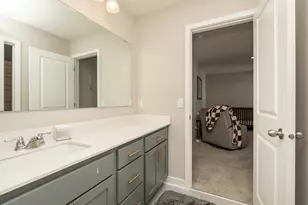 1716 Rainier Dr, Shakopee, MN 55379 - Photo 31